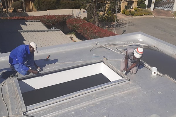 تعمیر نورگیر سقفی خانه